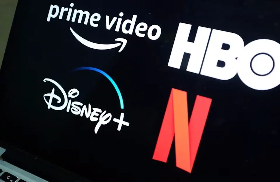 Cinematografia in Era Streaming-ului: Ce Urmeaza dupa Netflix si Disney+?